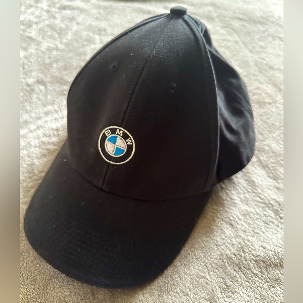 BMW adjustable hat worn once